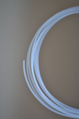 Bon prix Densité apparente 1,26 à 1,38 G cm3 PolyTetraFluoroÉthylène idéal pour la fabrication de joints, vannes et joints dans des environnements chimiques difficiles en ligne