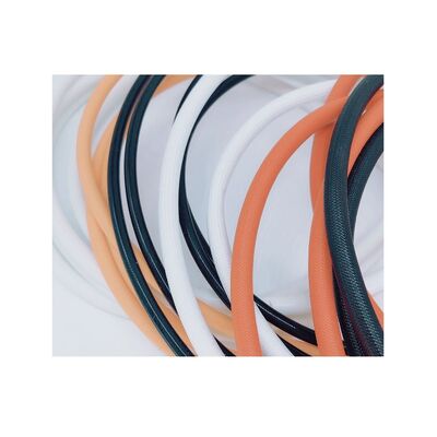 Bon prix Excellente souplesse Tubes résistants à l'isolation en silicone en fibre de verre à manche blanche pour la protection du câble et la résistance à la chaleur en ligne