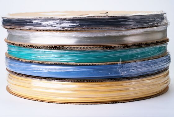 Bon prix Utilisation intensive d'accessoires de câble Gaine thermorétractable 130°C Noir Couleur standard Manchon de protection de fil électrique Nom adapté à l'industrie en ligne