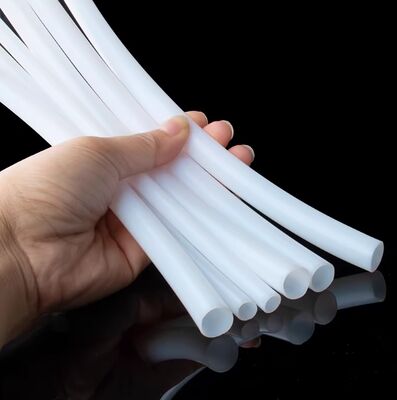 Bon prix Facile à utiliser Tubo PTFE blanc résistant aux températures élevées et résistant à l'usure durable pour les applications industrielles en ligne