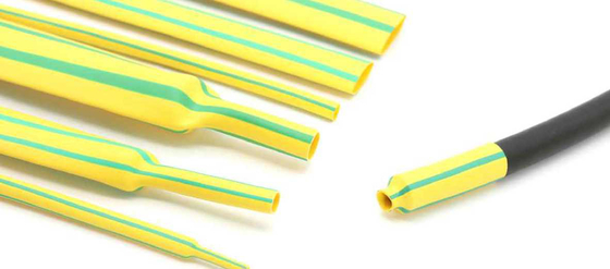 Bon prix Polyoléfine liée par croix mince verte jaune de tuyauterie de rétrécissement de la chaleur de mur en ligne