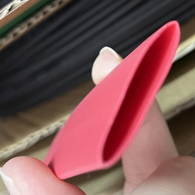 Bon prix tube rétrécissable électrique de double de mur de 19.1mm de la chaleur de rétrécissement PE rouge adhésif de tuyauterie en ligne